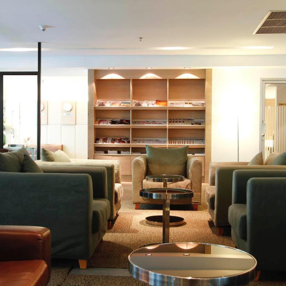 Miracle First Class Lounge