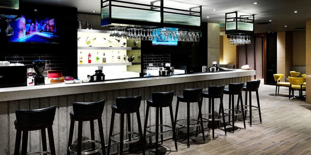 Plaza Premium Lounge lounge at LHR photo 4